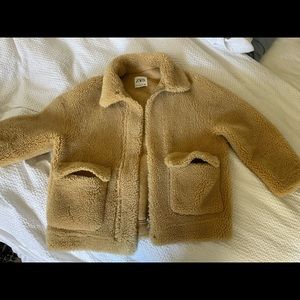 EUC ZARA beige faux fur jacket size xs